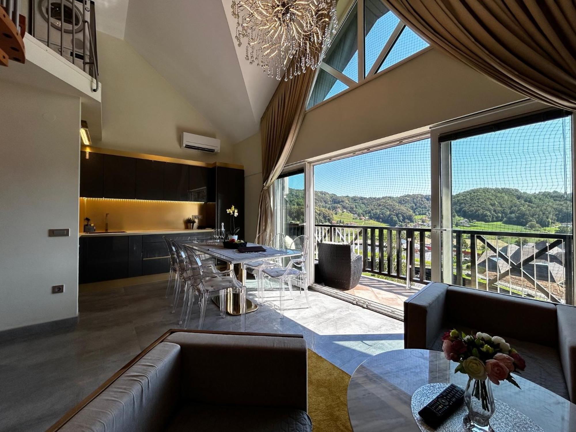 Apartamento de 79 m² en Podcetrtek, con 2 habitación Exterior foto