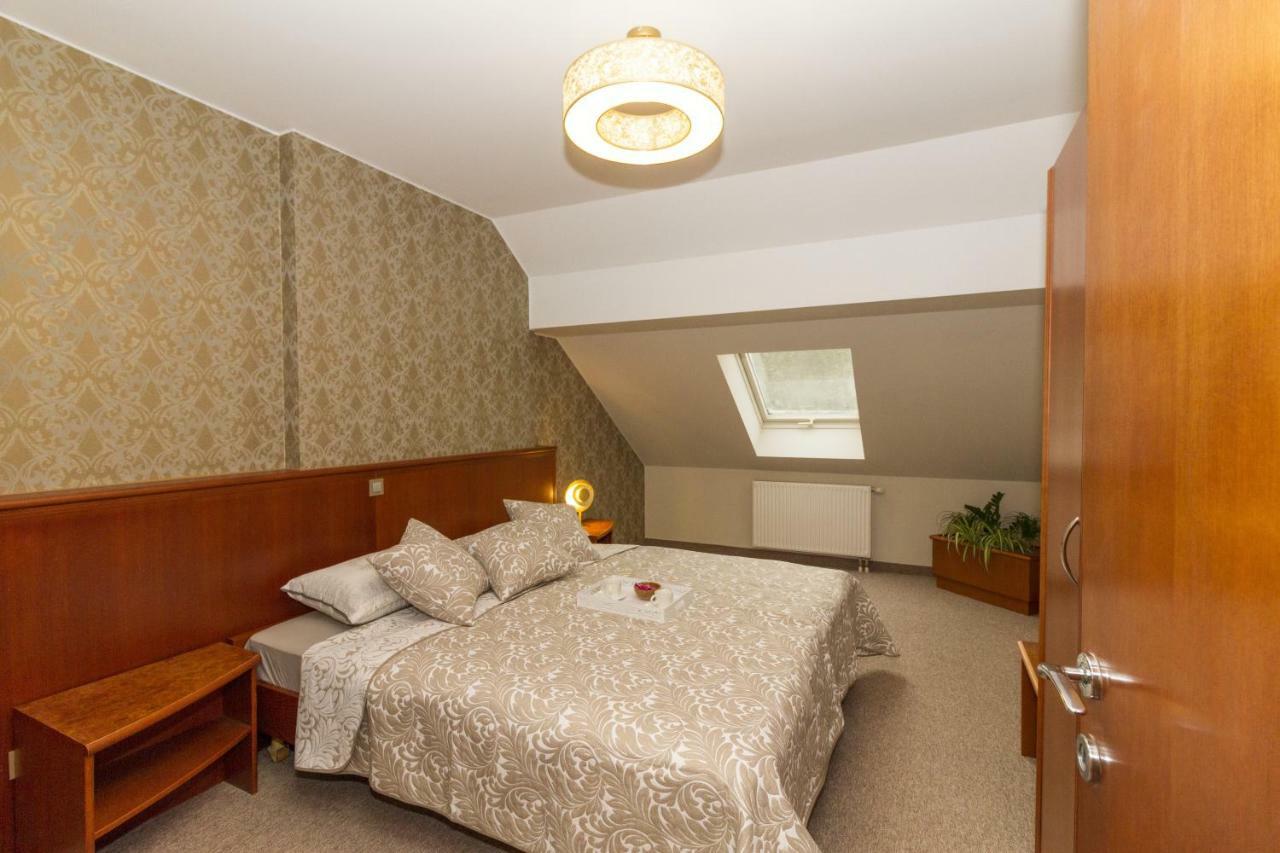 Apartamento de 79 m² en Podcetrtek, con 2 habitación Exterior foto